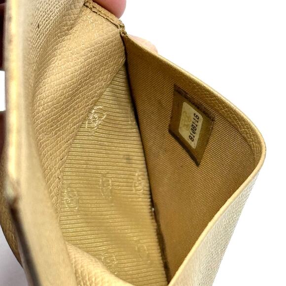 Chanel Beige Bifold Wallet - Picture 9 of 16